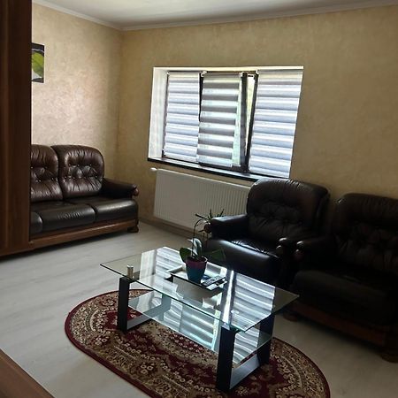 Guest House Târgu Jiu 외부 사진