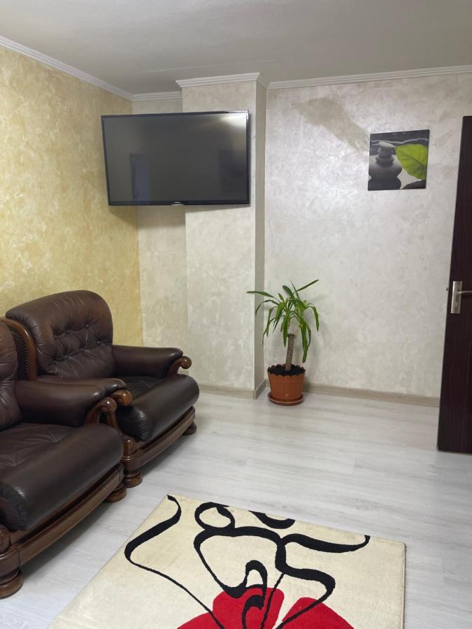 Guest House Târgu Jiu 외부 사진
