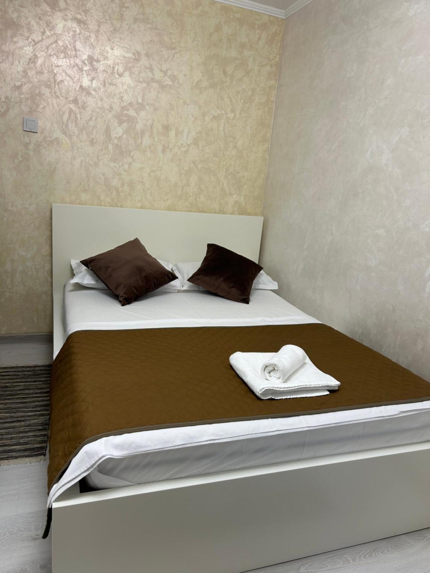 Guest House Târgu Jiu 외부 사진