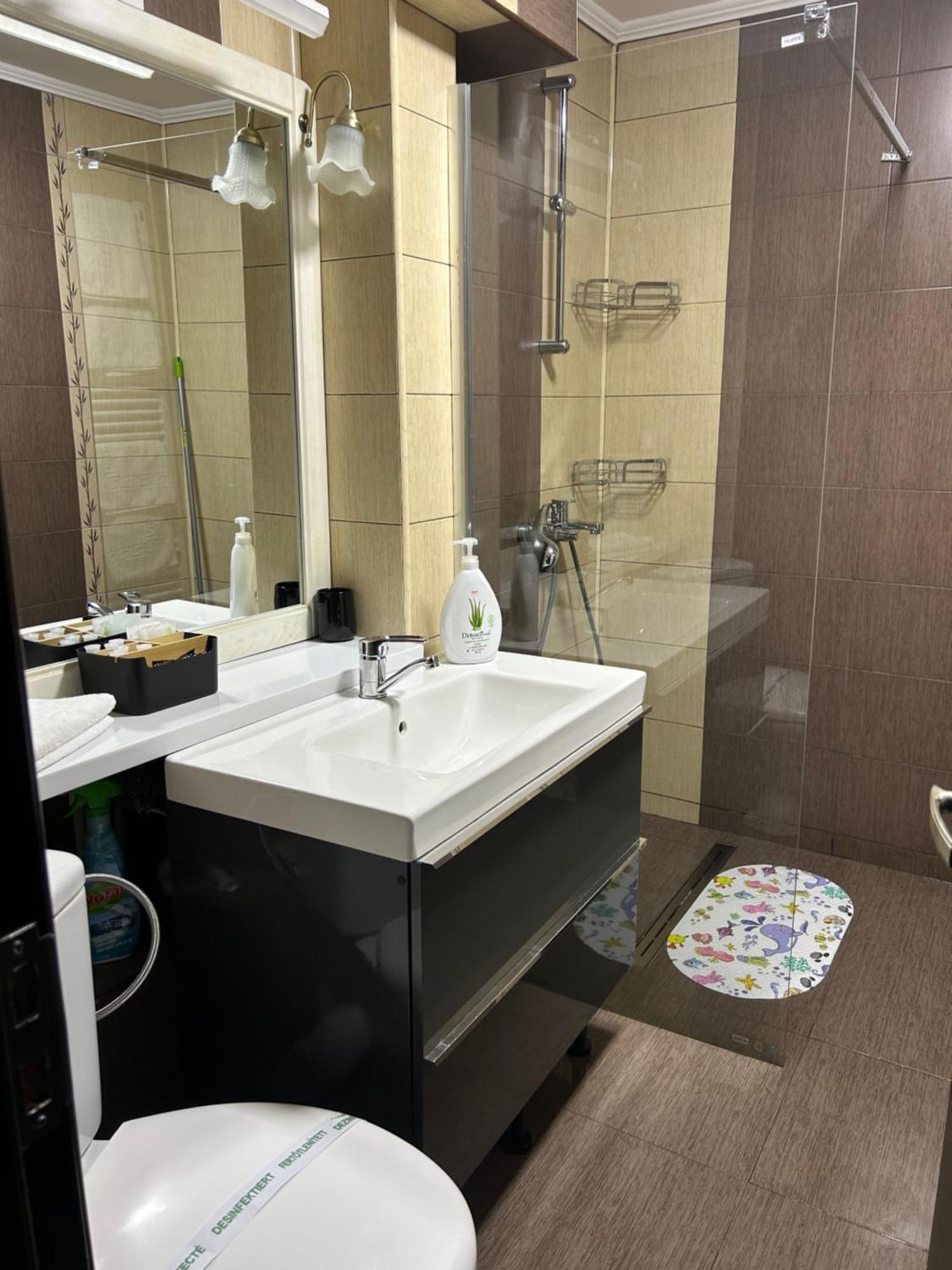 Guest House Târgu Jiu 외부 사진